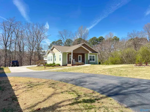 5329 Columbus City Rd, Scottsboro, AL 35769