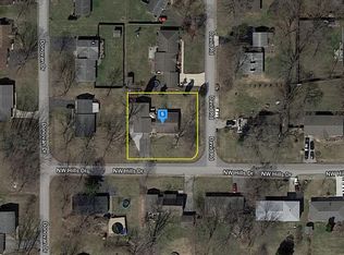 193 NW Hills Dr, Valparaiso, IN 46385