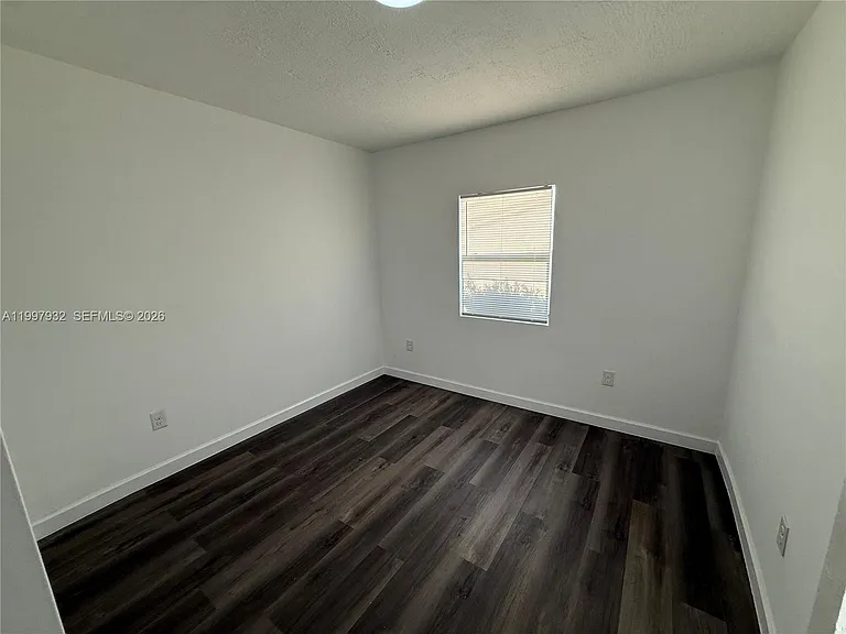 253 NW 48th St — Photo 10