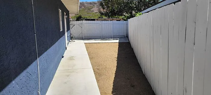 3452 Las Vegas Dr — Photo 16