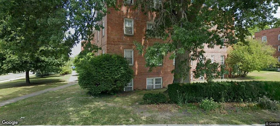 2487 Noble Rd — Photo 1