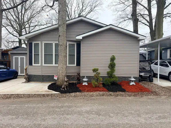 22790 Amiens Rd #56, Middlesex Centre, ON N0L 1W0