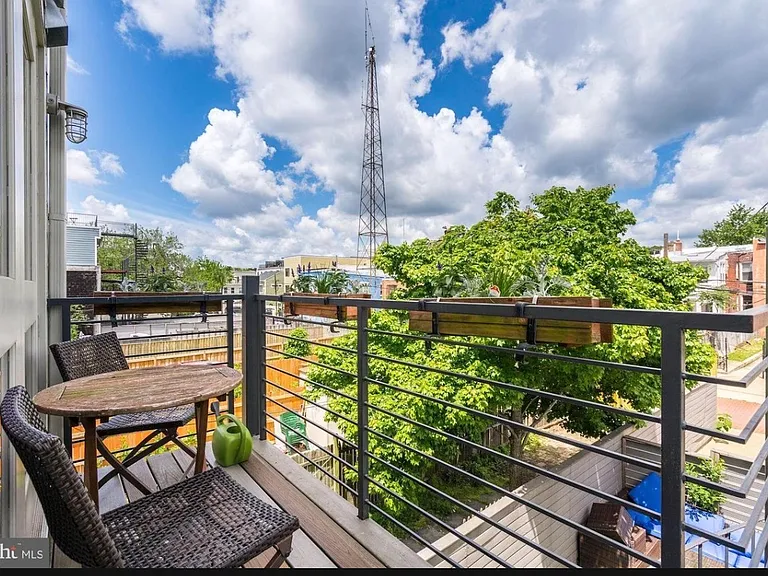 747 Morton St NW #2 — Photo 9