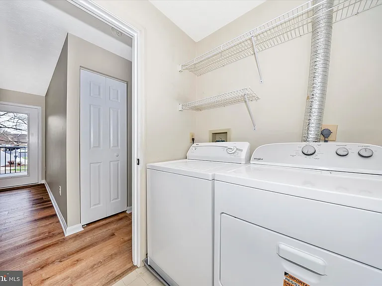 2112 Whitehall Rd #1C — Photo 28