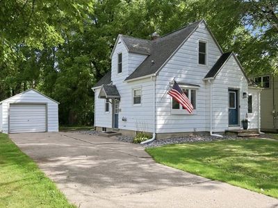 809 ADLER ROAD, Marshfield, WI, 54449