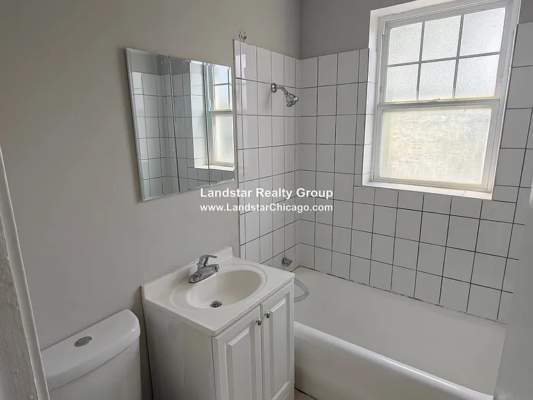 6312 N Oakley Ave #3 — Photo 5