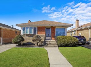 2420 Ernst St, Franklin Park, IL