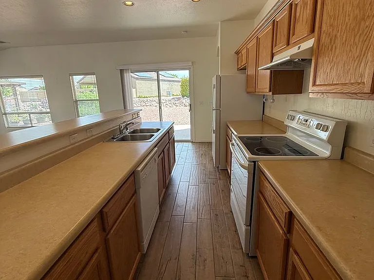 5020 E Sage Springs Dr — Photo 4
