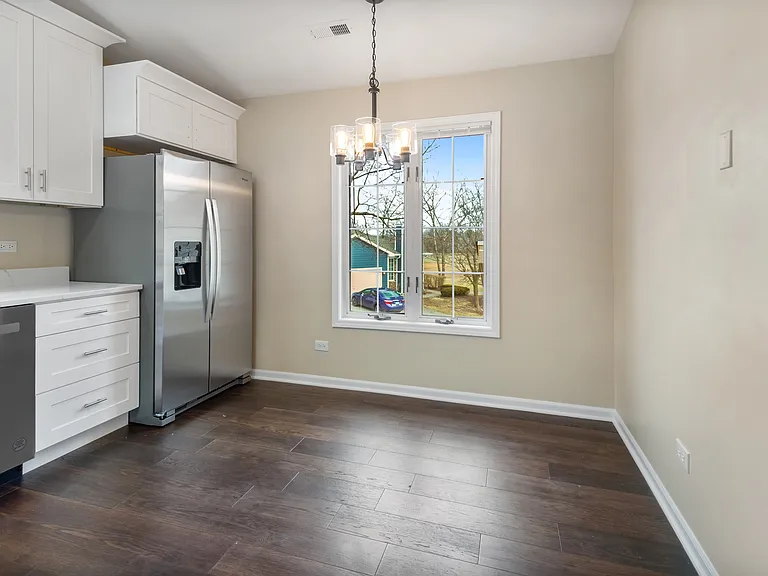 507 W Parkside Dr — Photo 5