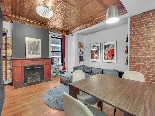 255 West 95th Street 4D image 2 of 13