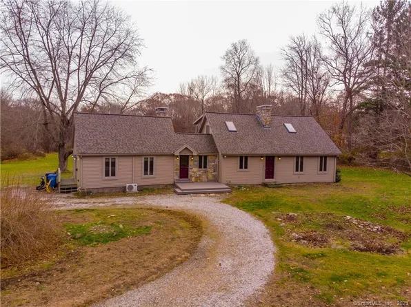 28 Walas Road, Plainfield, CT 06354