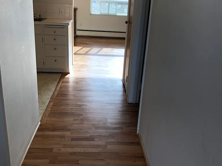 5410 Ivanhoe Pl NE #6 — Photo 5