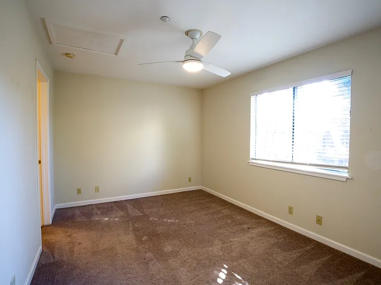 640 N M St — Photo 5