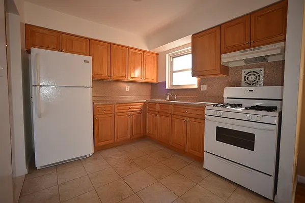 Rented by Corcoran | media 11