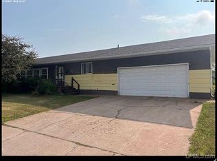 812 Burt St, Negaunee, MI 49866