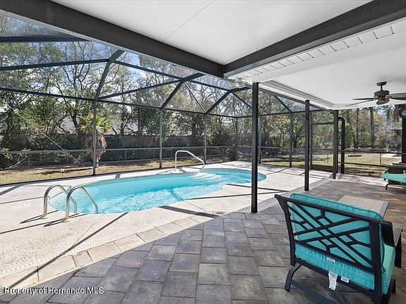 2nd image of 4498 Plumosa St