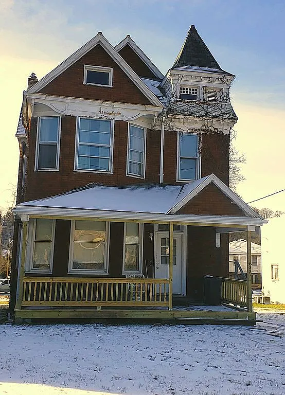 409 N Grant Ave photo 1