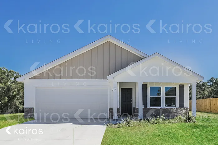 832 Whispering Creek Ave — Photo 1