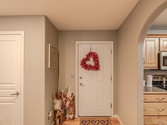 2nd image of 4500 Sundancer Loop SE Unit 2