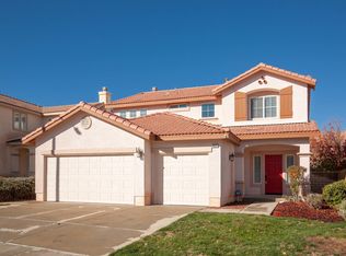 40607 Shinnecock Ct, Palmdale, CA 93551
