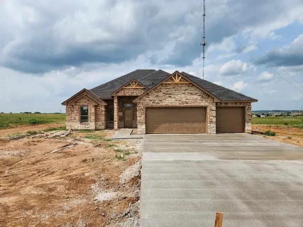 5852 Tadpole Dr, Elgin, OK 73538