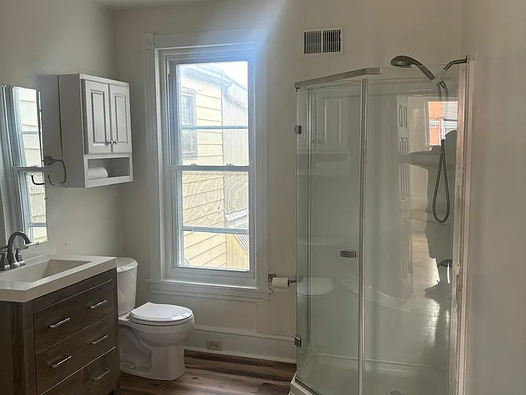 619 Weiser St — Photo 10