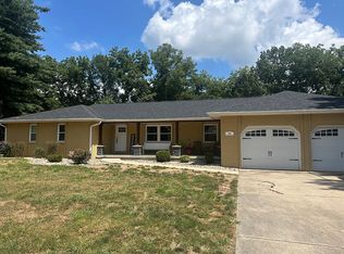 26 Covered Bridge Acres, Glenarm, IL 62536