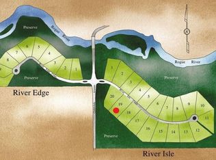 3652 River Isle Ct NE, Rockford, MI 49341