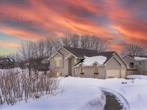 1028 Brook Ct, Sauk Rapids, MN 56379