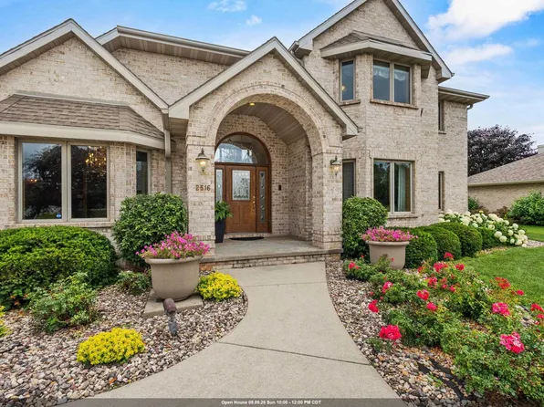 2516 Van Rite Ct, Green Bay, WI 54311