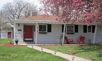 1st image of 1339 S Seneca Ct