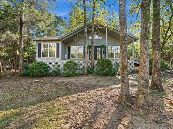 162 Cypress Cv, Holly Lake Ranch, TX 75765
