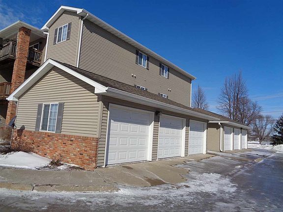 4th image of 2614 Triple Crown Ln Unit 7