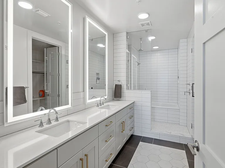 930 Commerce St #501 — Photo 11