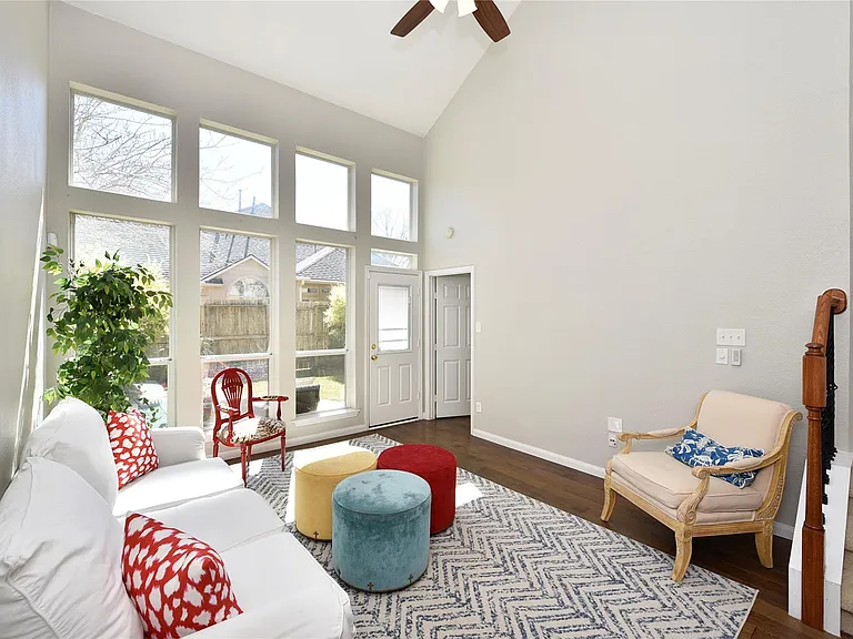 8814 Silent Willow Ln — Photo 8
