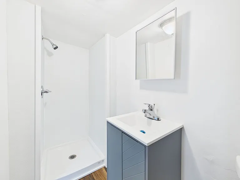 529 Harrison St #A — Photo 22