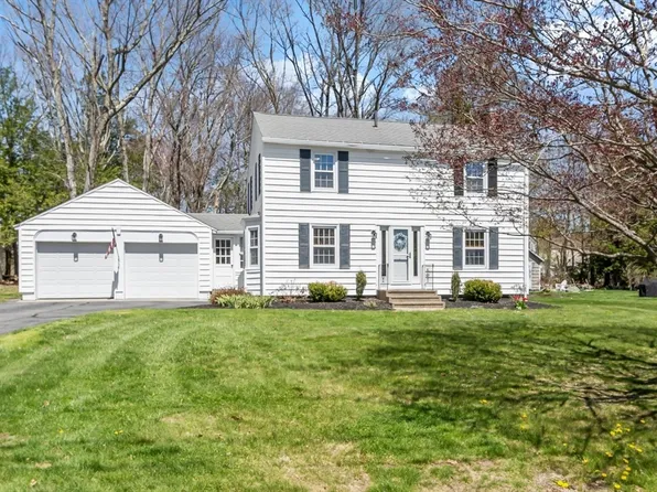 23 Fenno Dr, Westminster, MA 01473