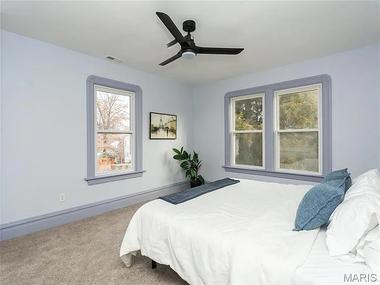 3303 Oxford Ave — Photo 18