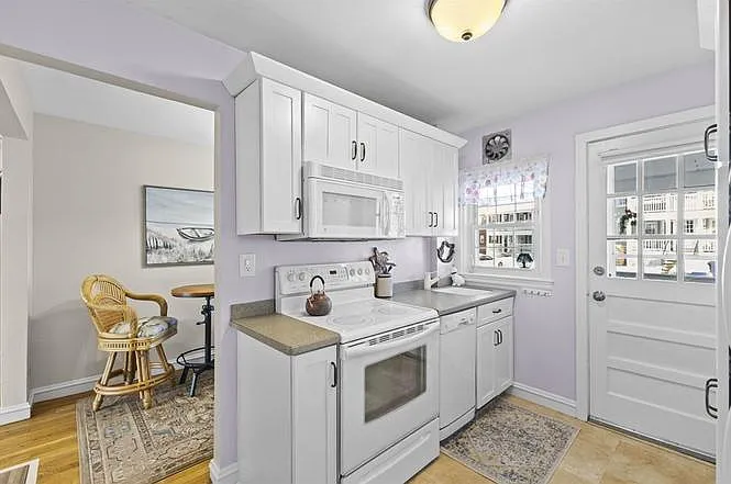 180 S Main St #5 — Photo 12