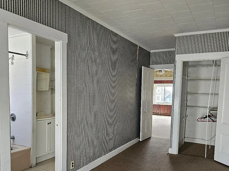 145 Grove St #2 — Photo 7