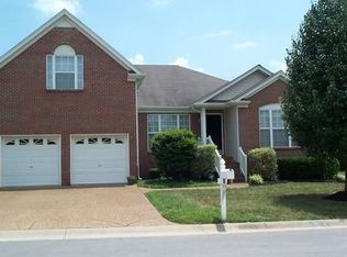 413 Hunters Path Ct, Hermitage, TN 37076