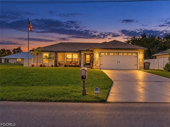 522 NE Van Loon Lane Cpe, Cape Coral, FL 33909