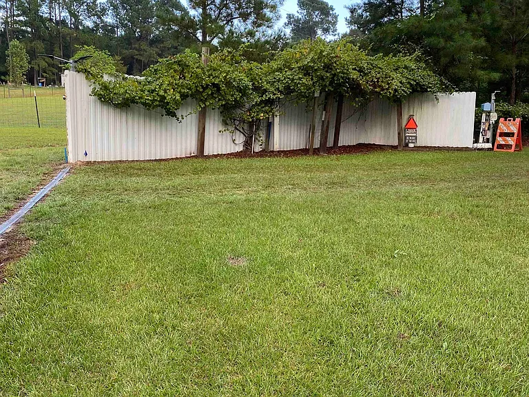 1564 Clearview Dr — Photo 10