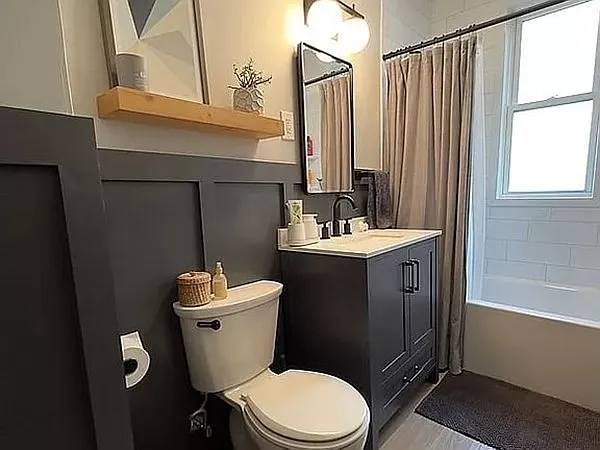 18 Hewlett St #1 — Photo 8
