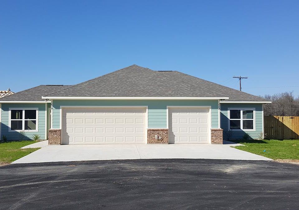 1st image of 114 Bridle Ct