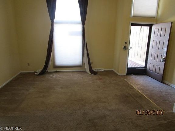 5th image of 1362 Belvoir Mews