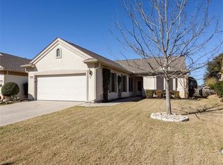 813 Whispering Wind Dr, Georgetown, TX 78633