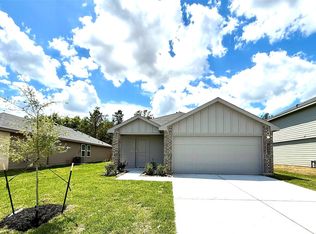 19996 Hilbert Rd, New Caney, TX 77357
