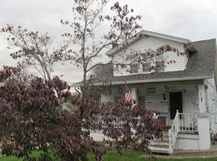 15 Lilly Ln, Manor, PA 15665