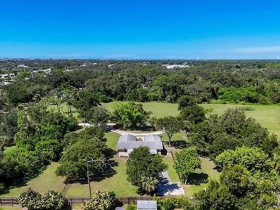 2nd image of Range Rd